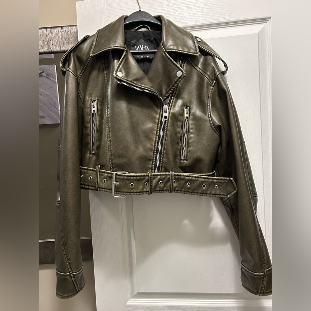 Zara Women's Khaki Leather Biker Jacket